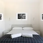公寓 Verona Suites *