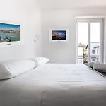 Verona Suites * ורונה