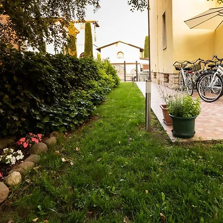 Verona Suites Apartment
