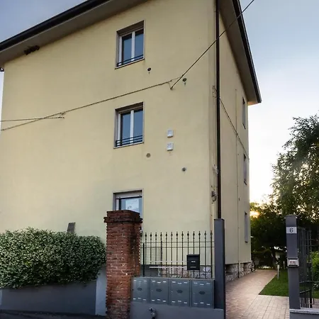 Verona Suites *
