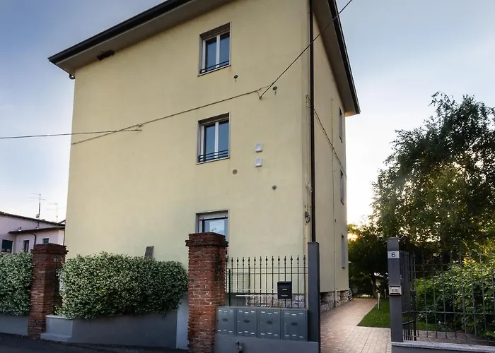 Verona Suites *