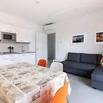 Verona Suites *