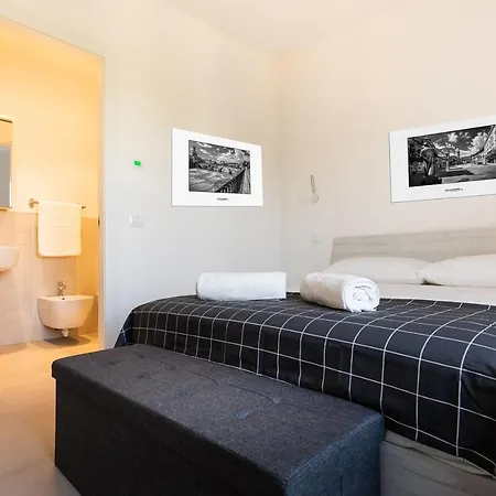 Verona Suites *